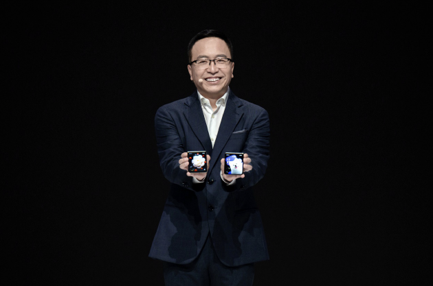 榮耀首款小折疊Magic V Flip發布：第一代驍龍8+處理器 4.0寸大屏