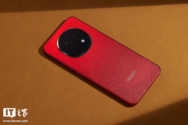 消息稱 OPPO 2025 年全面布局小屏手機(jī)，A 系列正規(guī)劃相關(guān)產(chǎn)品