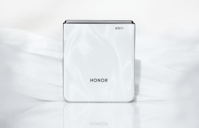 榮耀折疊屏雙雄再次被確認(rèn)：優(yōu)化折痕+大電池，重新定義市場(chǎng)標(biāo)準(zhǔn)