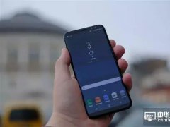 2018年11月準備量產！三星可折疊AMOLED手機Galaxy X或將面世